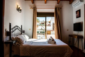 1 soverom, strykejern/-brett, wi-fi (inkludert) og sengetøy