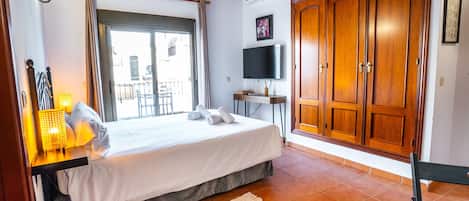 1 Schlafzimmer, Bügeleisen/Bügelbrett, kostenloses WLAN, Bettwäsche
