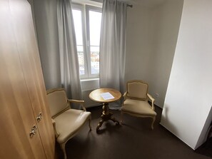 Interior - Studio Golden 10 (Hlavní mesto Praha)