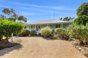 Exterior - Green Gully House (Aireys Inlet)