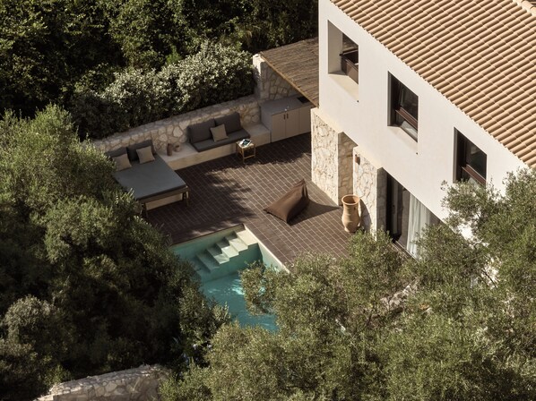 Outdoor pool - Zayn Luxury Villa II, a Lavishing Escape (Planos)