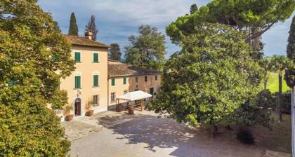 Scaletta + GIrasole by Interhome