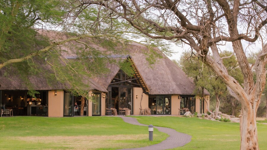 Okapuka Safari Lodge