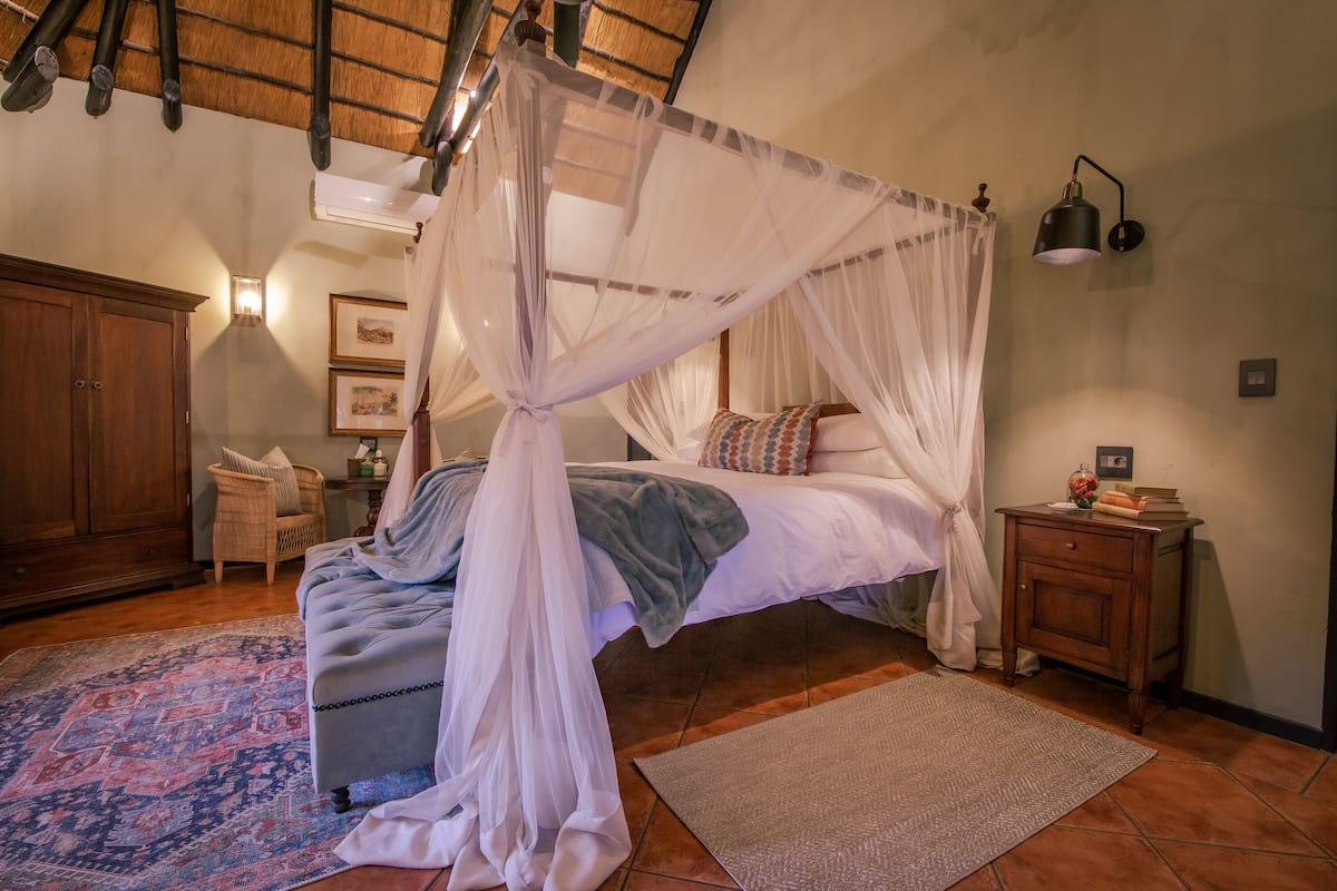 Luxe suite | Lakens van Egyptisch katoen, luxe beddengoed, pillowtop-bedden