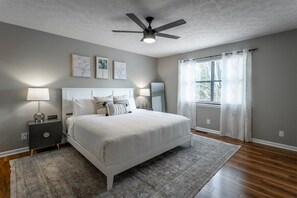 4 habitaciones, tabla de planchar con plancha y wifi gratis 