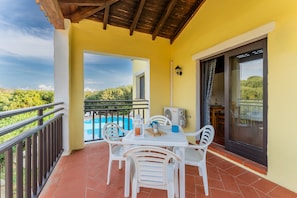 Terrace/patio - Graziose Ville con A.C e piscina comune (Stintino)