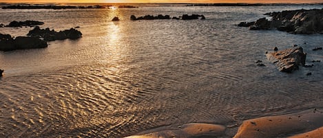 House (6 Bedrooms) | Front of property