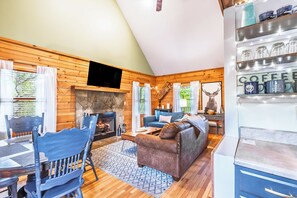Smart TV, fireplace, video games