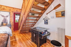 Smart TV, fireplace, video games