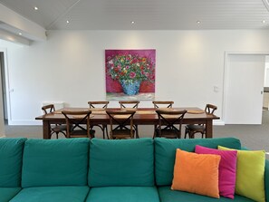 Interior - LARGE SOLAR POOL, GAS SPA, PLAY, ENTERTAIN! HISKENS FAMILY RETREAT, SORRENTO (Sorrento)
