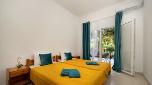 Unclassified image, 2 of 11, button - Aurora Studios by Estia (Corfu)