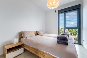 3 sovrum, strykjärn/strykbräda, gratis wi-fi och sängkläder