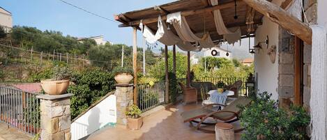 Terassi/patio