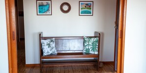 Interior - MONTAVIEW: 24 Mumbulla Street (Bermagui)