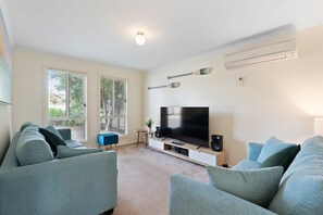 TV, DVD player, stereo, offices