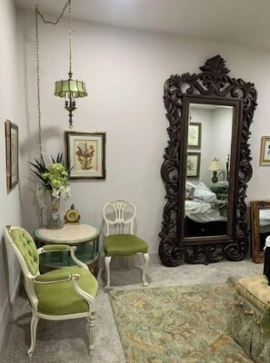 Interior - The Mash Manor (Thomasville)