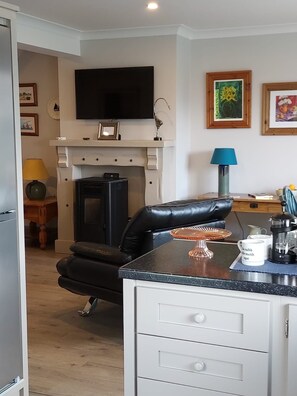 Interior - Aoibhneas, Carraroe (Carraroe)