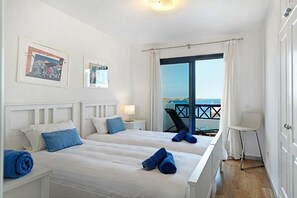 3 bedrooms, in-room safe, iron/ironing board, free WiFi