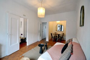 1 habitación, wifi y ropa de cama 