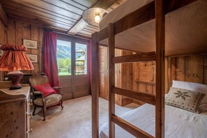 6 Schlafzimmer, Bügeleisen/Bügelbrett, WLAN, Bettwäsche