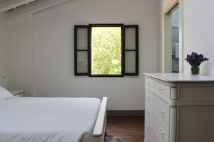 Ropa de cama de alta calidad, tabla de planchar con plancha, wifi gratis