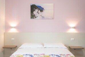 Comfort-Dreibettzimmer | Kostenloses WLAN, Bettwäsche