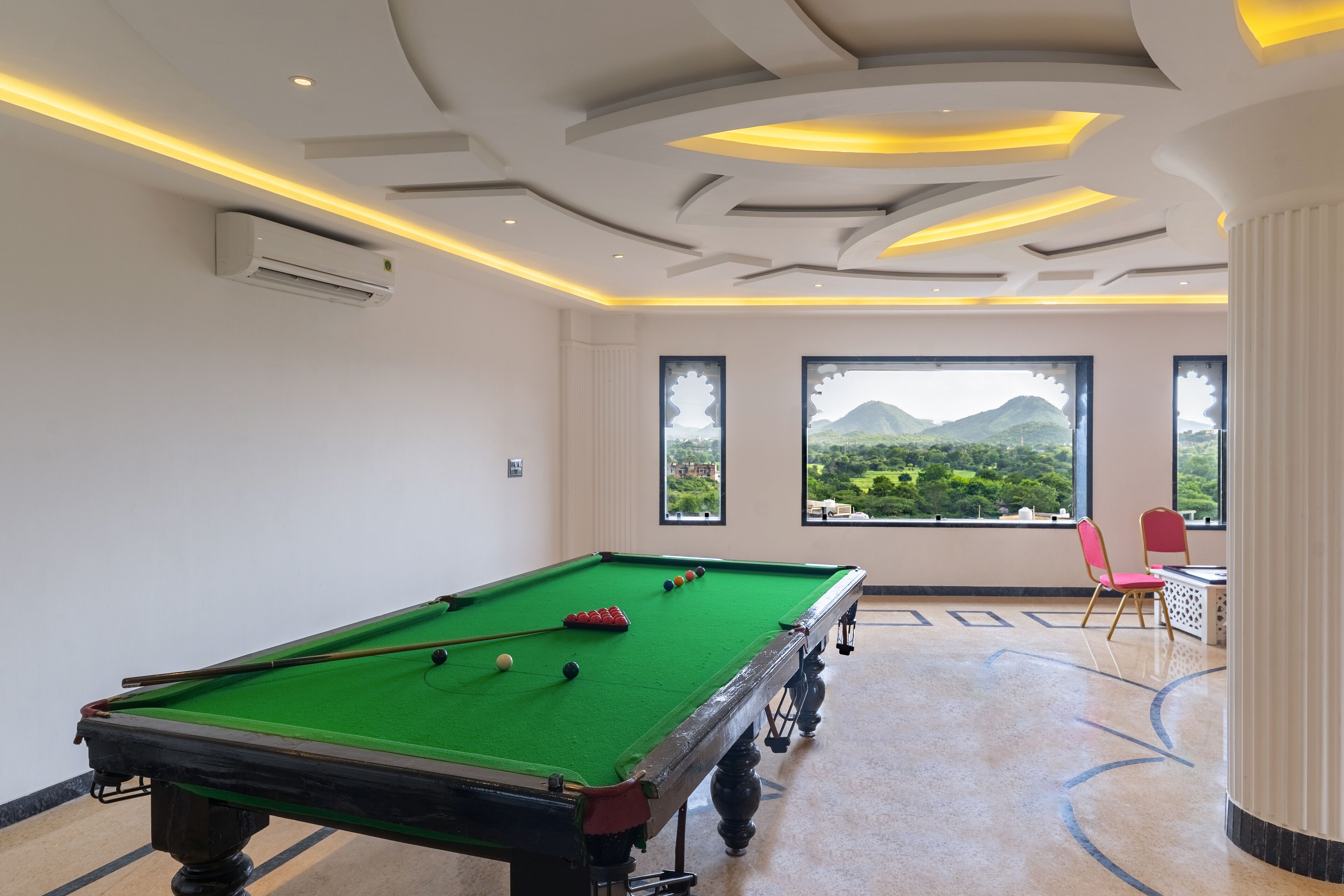 Foto - Traavista Aravali Mahal - Luxury Lake View Heritage Resort in Udaipur