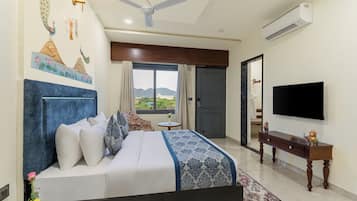 Premium bedding, minibar, in-room safe, individually furnished