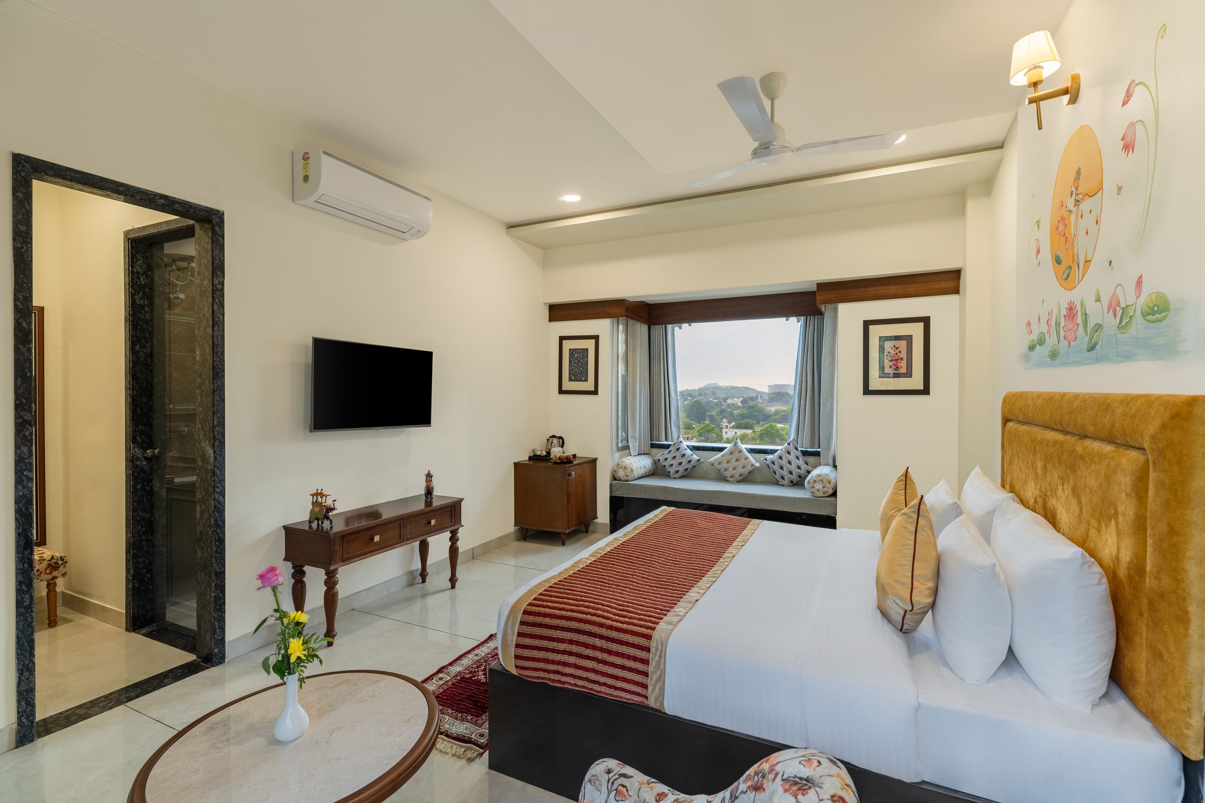 Foto - Traavista Aravali Mahal - Luxury Lake View Heritage Resort in Udaipur