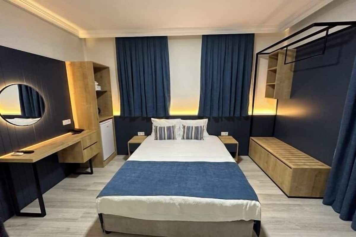 Iron/ironing board (on request), WiFi (free), bed sheets