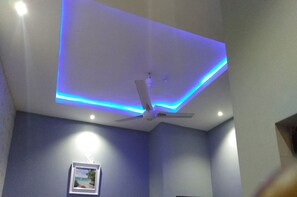 Literie de qualité supérieure, décoration personnalisée