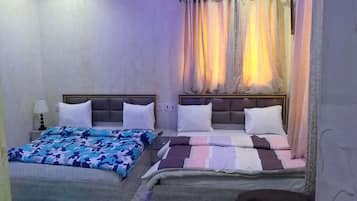 Suite Prestigio | 1 habitación, ropa de cama de alta calidad y decoración personalizada