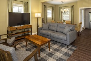 Living room - Baywood Conference Center (Coraopolis)