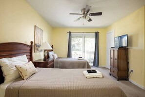 5 bedrooms, WiFi, bed sheets
