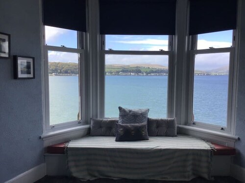 Bellevue Bute,  luxury 2 bedroom, 2 bathroom sea view flat in Rothesay
