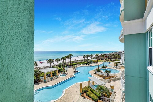 Ensoleil 4 Bedroom 3 Bath Sleeps 12 Comfortably