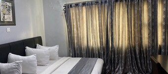 Kilo Royal Hotel
