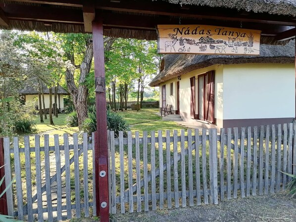 住宿地面