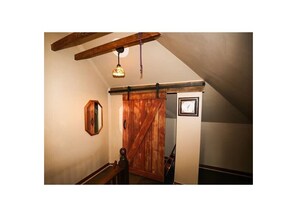 Interior - Historic St. Paul Manor House! Grand/Selby/Summit (St. Paul)