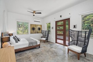 3 chambres, fer et planche à repasser, Wi-Fi gratuit, draps fournis