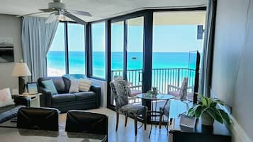 Smart-TV og DVD-spiller