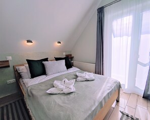 4 makuuhuonetta, Wi-Fi, vuodevaatteet