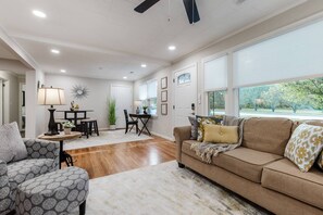 Smart TV, fireplace, offices