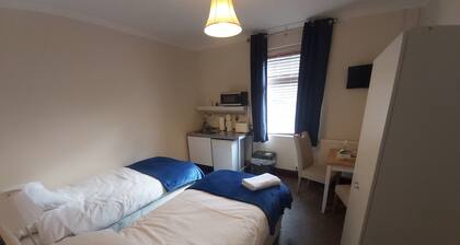 Sergeants Accommodation - Room 5