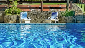Piscina all'aperto
