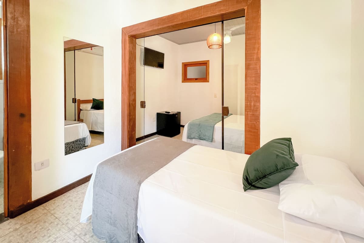 Kamar Standar | Minibar