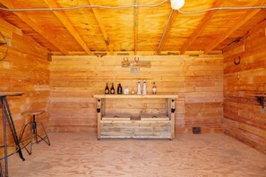 Sauna - The GOAT Desert Experience (Landers)