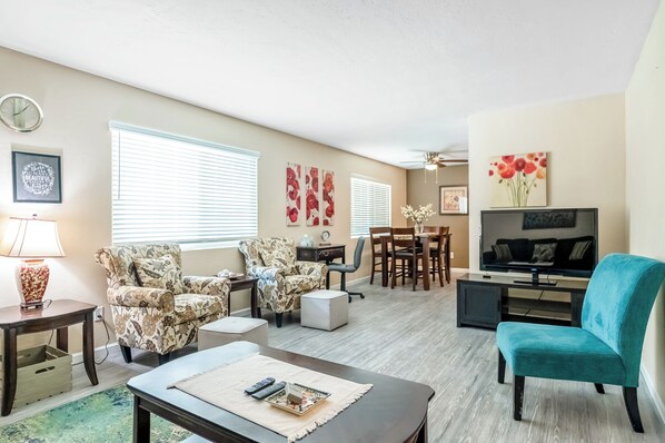 Business Apartment | Living area - Longer Stay for Travelers Blocks from Hospital and Downtown Security Gates (Visalia)