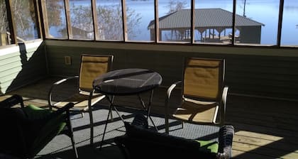 Parkside Perch on Lake D'Arbonne