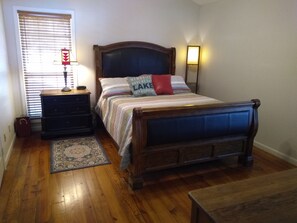 3 soverom, strykejern/-brett, wi-fi (inkludert) og sengetøy